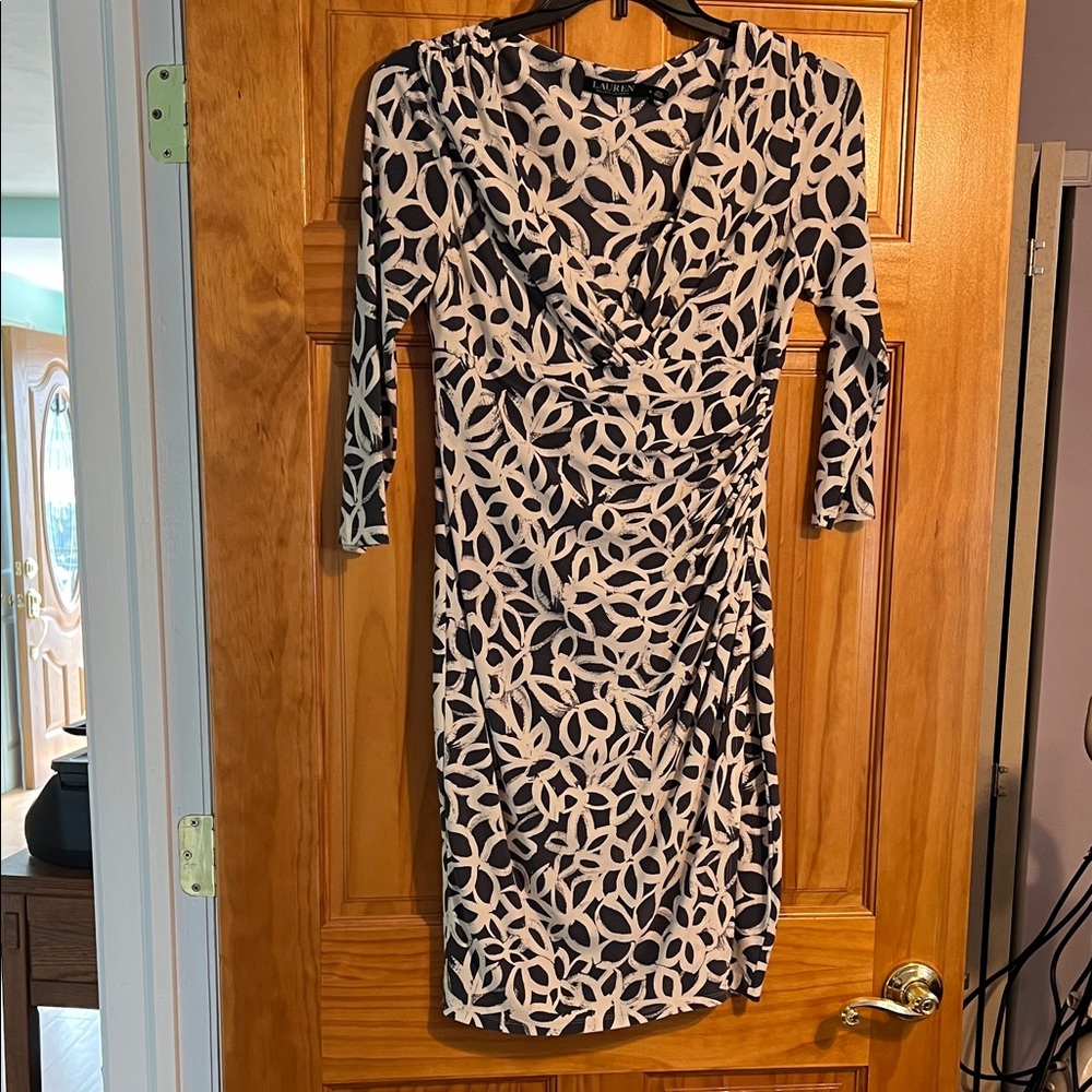 Lauren Ralph Lauren Faux Wrap Dress size 8